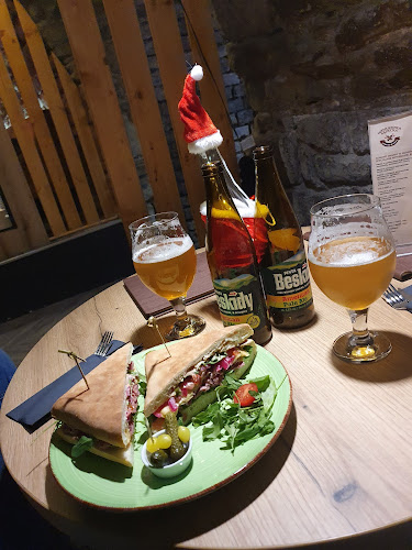 Restauracja Winiarnia Sądecka🍷 Pizza Nowy Sącz - Bar