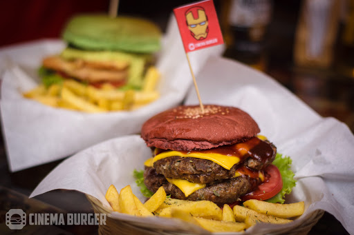 Cinema Burger Yanahuara