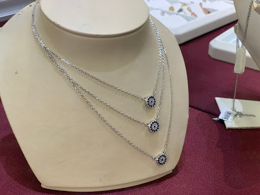 Jeweler «Look Jewelers», reviews and photos, 16210 Aberdeen St NE, Ham Lake, MN 55304, USA