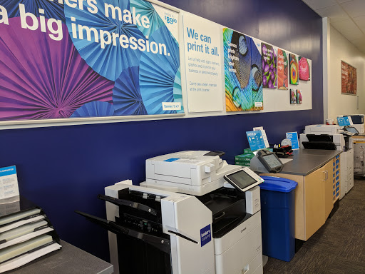 Print Shop «FedEx Office Print & Ship Center», reviews and photos, 6317 Bee Cave Rd #240, Austin, TX 78746, USA