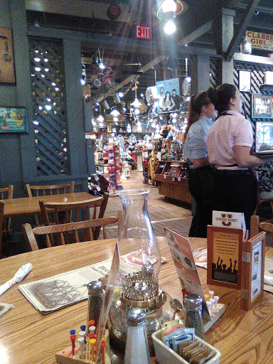 American Restaurant «Cracker Barrel Old Country Store», reviews and photos, 550 Co Rd 117, Buda, TX 78610, USA