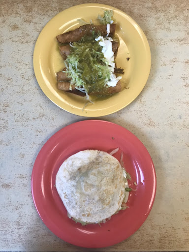 Mexican Restaurant «Mercado & Taqueria De Amigos», reviews and photos, 1999 Pescadero Creek Rd, Pescadero, CA 94060, USA