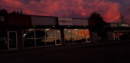 Tobacco Shop «Retro Active Smoke Shop», reviews and photos, 366 Mid Rivers Mall Dr, St Peters, MO 63376, USA