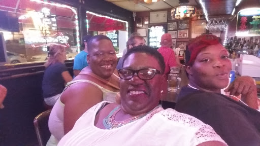 Bar «Tuners Bar & Grill», reviews and photos, 130 S Main St, St Charles, MO 63301, USA