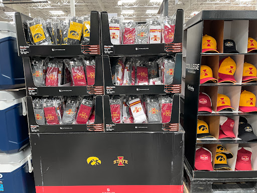 Warehouse store «Costco Wholesale», reviews and photos, 7205 Mills Civic Pkwy, West Des Moines, IA 50266, USA