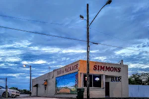 Simmons Bar image