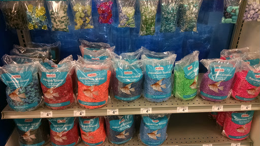 Pet Supply Store «Petco Animal Supplies», reviews and photos, 11620 W 95th St, Overland Park, KS 66214, USA