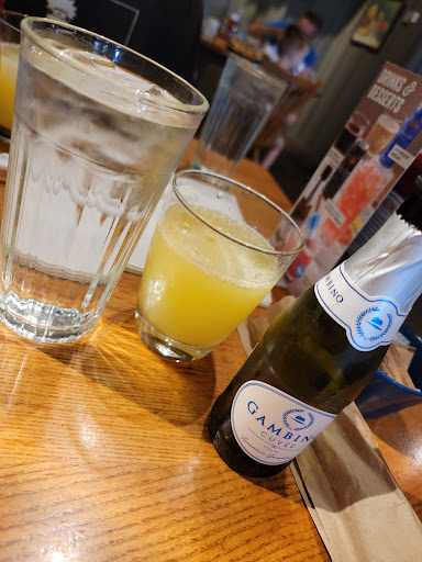 American Restaurant «Cracker Barrel Old Country Store», reviews and photos, 2858 N Glenstone Ave, Springfield, MO 65803, USA