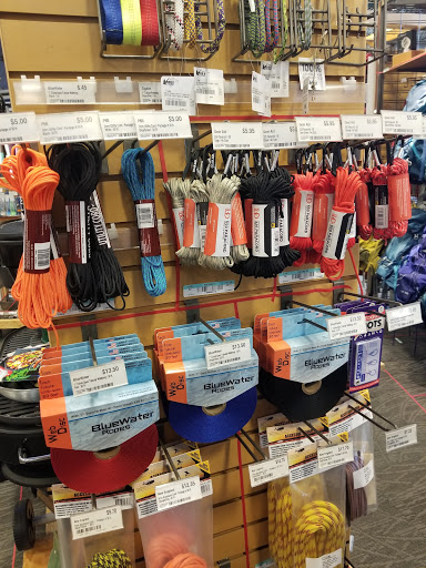 Camping Store «REI», reviews and photos, 13100 W Capitol Dr, Brookfield, WI 53005, USA
