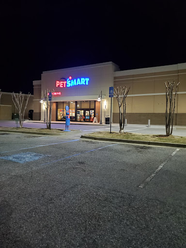 Pet Supply Store «PetSmart», reviews and photos, 5080 Riverside Dr #601, Macon, GA 31210, USA