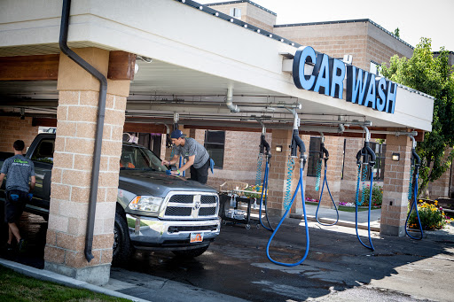 Cache Car Wash Express & Detail en Logan