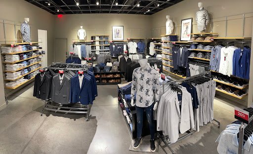 Outlet Store «Express Factory Outlet», reviews and photos, 6800 N 95th Ave, Glendale, AZ 85305, USA