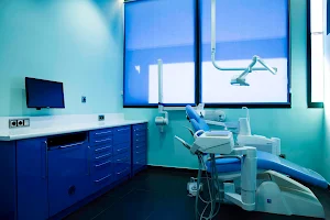 Clínica Podológico Dental Doctores de Benito image