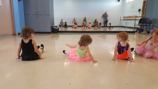 Community Center «Phoenix Deer Valley Community Center», reviews and photos, 2001 W Wahalla Ln, Phoenix, AZ 85027, USA