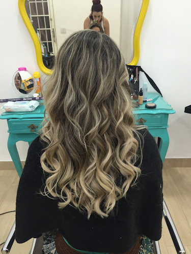 Laura Lemos Makeup & Hair Artist - Papamoa