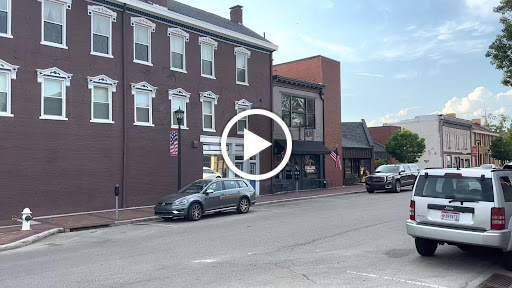 Wine Store «Village Wine Cellars», reviews and photos, 48 E Mulberry St, Lebanon, OH 45036, USA