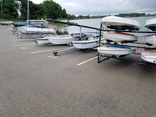 Golf Course «Lake Park Golf Course & Marina», reviews and photos, 1015 Howard Ave, Des Plaines, IL 60018, USA