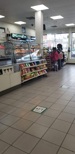 Convenience Store «7-Eleven», reviews and photos, 101-04 Metropolitan Ave, Forest Hills, NY 11375, USA