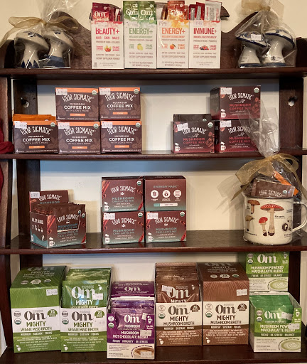 Produce Market «The Woodlands at Phillips», reviews and photos, 1020 Kaolin Rd, Kennett Square, PA 19348, USA