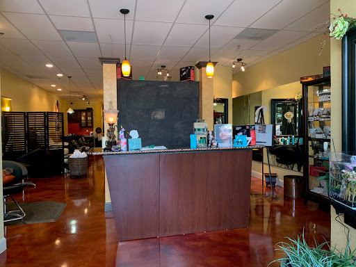 Hair Salon «Fonsi Beauty Salon & Day Spa», reviews and photos, 11223 Potranco Rd # 204, San Antonio, TX 78253, USA