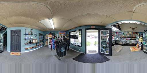 Tobacco Shop «Up In Smoke», reviews and photos, 105 Columbia Ave, Glasgow, KY 42141, USA