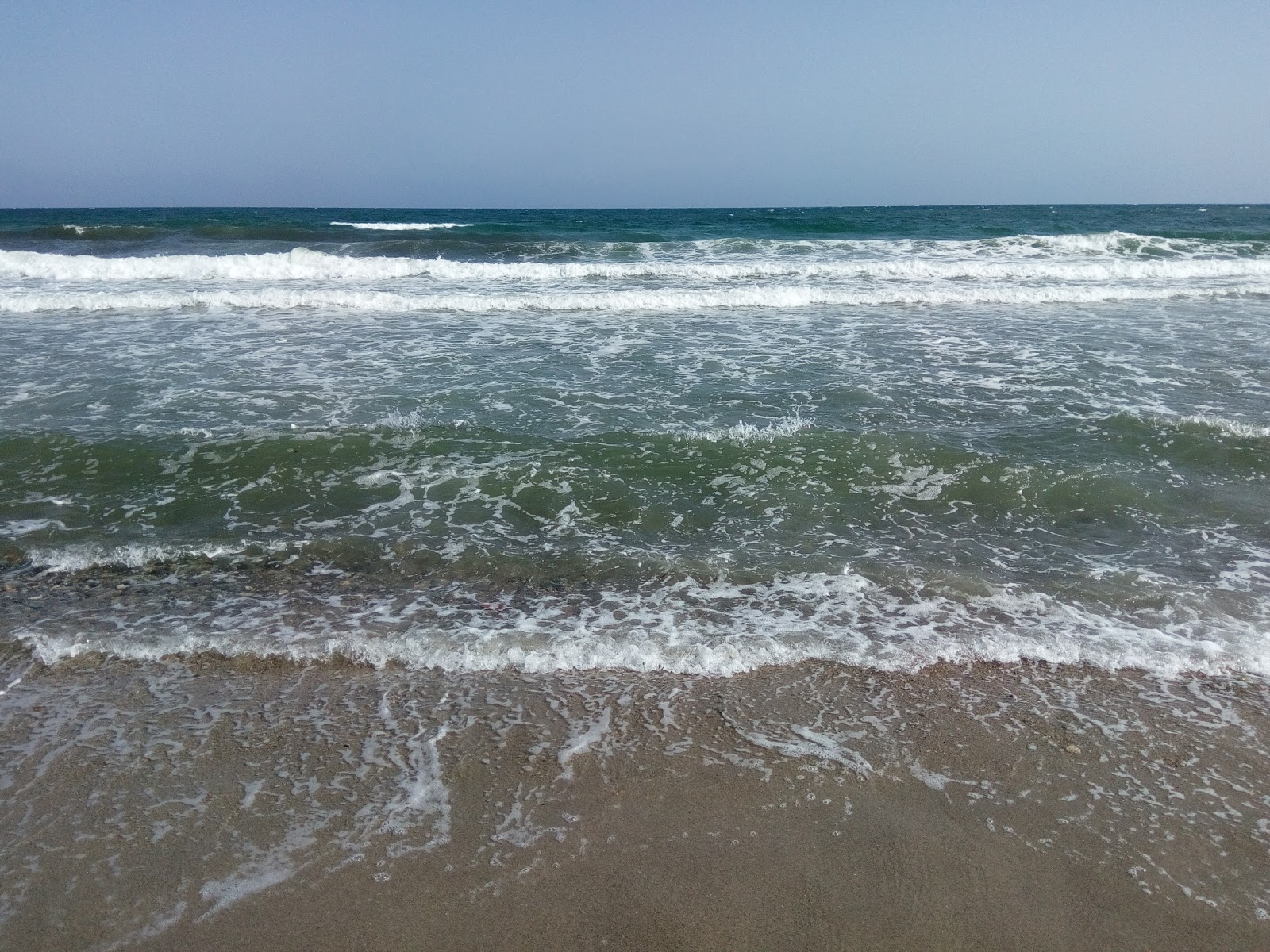 Fotografija Plage Beni khiar in naselje