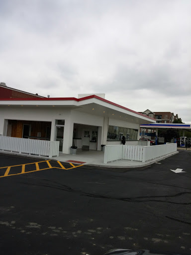 Dessert Shop «Comet Frozen Custard & Coffee», reviews and photos, 3001 Kirchoff Rd, Rolling Meadows, IL 60008, USA