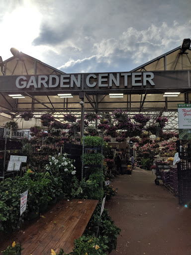 Florist «Metropolitan Plant & Flower Exchange Inc.», reviews and photos, 2125 Fletcher Ave, Fort Lee, NJ 07024, USA