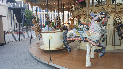 Shopping Mall «Bridge Street Town Centre», reviews and photos, 365 The Bridge St, Huntsville, AL 35806, USA