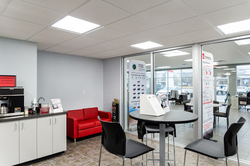 Auto Body Shop «Craig Toyota», reviews and photos, 258 Clifty Dr, Madison, IN 47250, USA