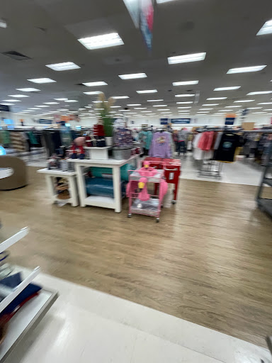 Department Store «Marshalls», reviews and photos, 333 N Main St, West Hartford, CT 06117, USA