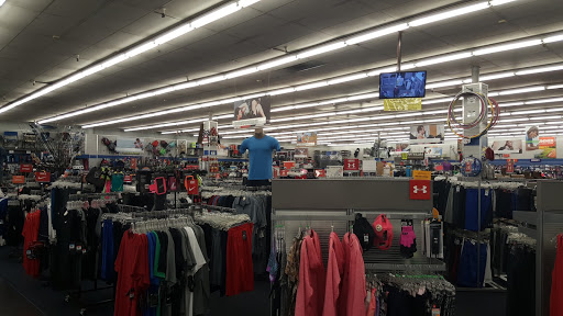 Sporting Goods Store «Big 5 Sporting Goods - Sunnyvale», reviews and photos, 721 Sunnyvale Saratoga Rd, Sunnyvale, CA 94087, USA