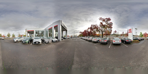 Toyota Dealer «Lithia Toyota of Springfield», reviews and photos, 163 S 9th St, Springfield, OR 97477, USA