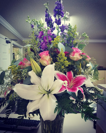 Florist «Miles of Flowers», reviews and photos, 4143 W Main St #3, Dothan, AL 36305, USA