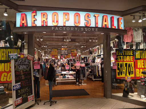 Aéropostale, 1422 Spring Hill Ring Rd, West Dundee, IL 60118, USA, 