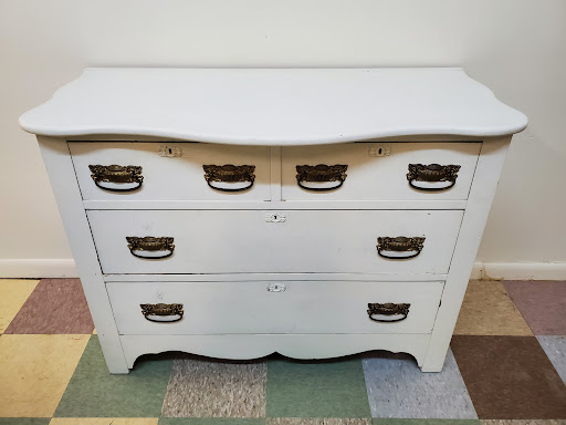 Furniture Store «Antiques To Present», reviews and photos, 1071 PA-100, Bechtelsville, PA 19505, USA