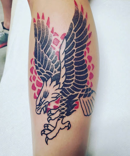 Explore navel tattoo ideas, creative tattoo ideas in Dallas, available at Change of Tides Tattoo