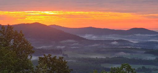 Cabin Rental Agency «Lydia Mountain Lodge & Log Cabins», reviews and photos, 426 Mountain Laurel Pass, Stanardsville, VA 22973, USA