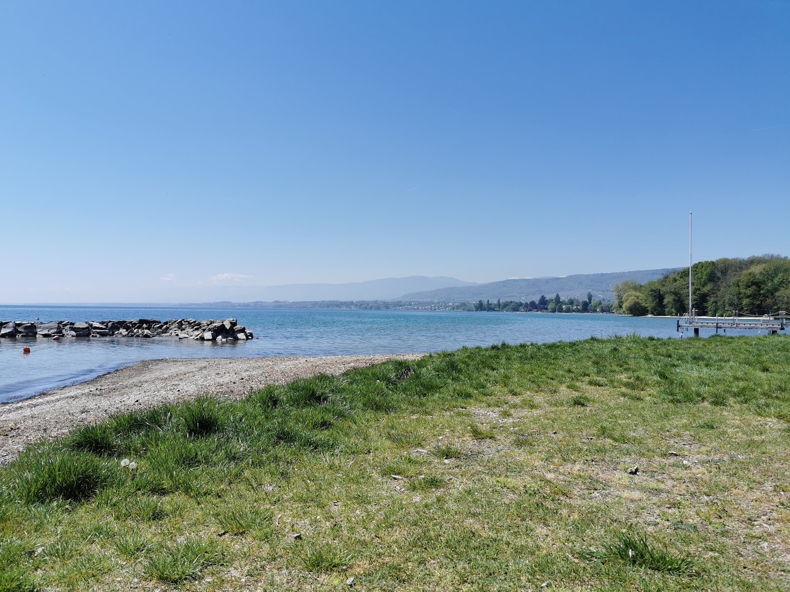 Photo de Allaman beach - endroit populaire parmi les connaisseurs de la détente