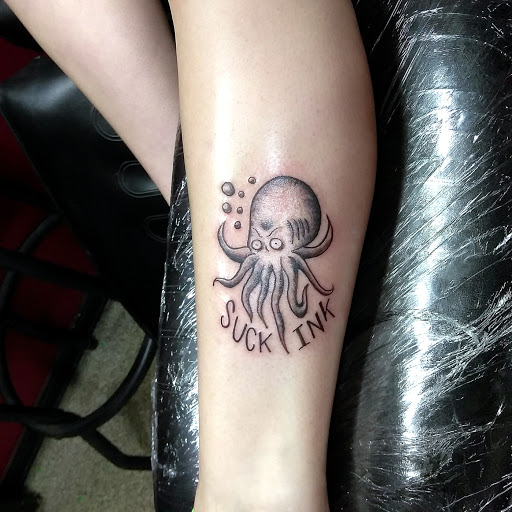 Tattoo Shop «Exploited Tattoo Inc», reviews and photos, 39 US-12, Fox Lake, IL 60020, USA