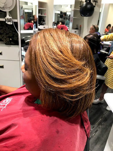 Beauty Salon «Lush Salon & Nail Spa», reviews and photos, 24225 Chagrin Blvd, Beachwood, OH 44122, USA