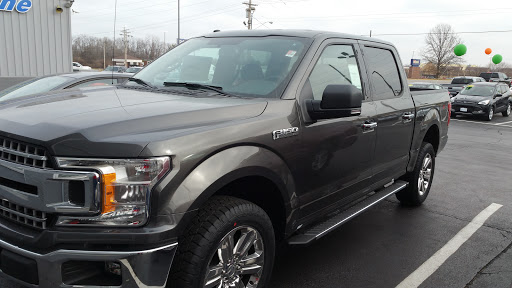 Ford Dealer «Roberts Motors», reviews and photos, 4350 N Alby St, Alton, IL 62002, USA