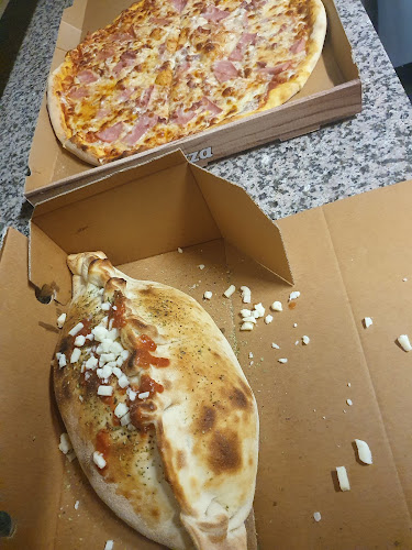 Rezensionen über Napoli's Pizza Kebab in Bulle - Restaurant