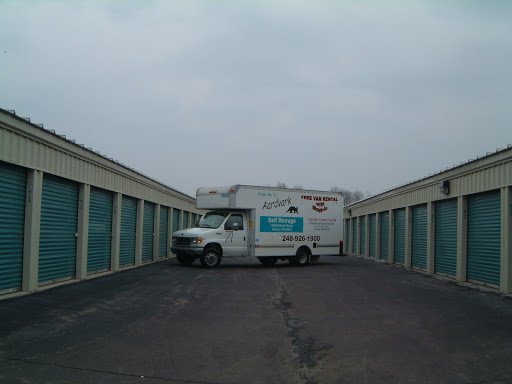 Self-Storage Facility «Aardvark Self Storage & Truck», reviews and photos, 30320 Beck Rd, Wixom, MI 48393, USA