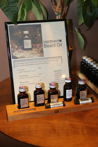 Barber Shop «Weldon Barber», reviews and photos, 15118 Main St #300, Mill Creek, WA 98012, USA