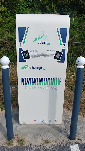 Borne de recharge de véhicules électriques E-Charge50 Charging Station Barneville-Carteret