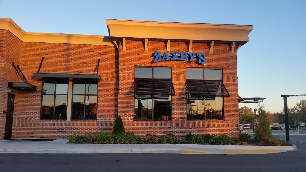 Zaxby's Chicken Fingers & Buffalo Wings 23228