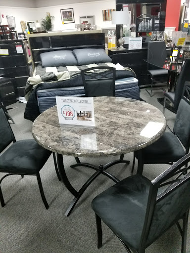 Furniture Store «Badcock Home Furniture & More», reviews and photos, 4423 Cherry Rd, West Palm Beach, FL 33409, USA