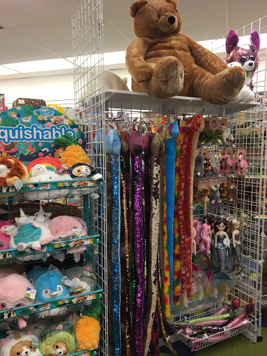 Toy Store «Timbuk Toys University Hills Plaza», reviews and photos, 2526 S Colorado Blvd, Denver, CO 80222, USA