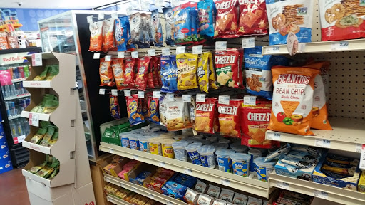 Gas Station «Hy-Vee Gas», reviews and photos, 665 S 51st St, West Des Moines, IA 50265, USA